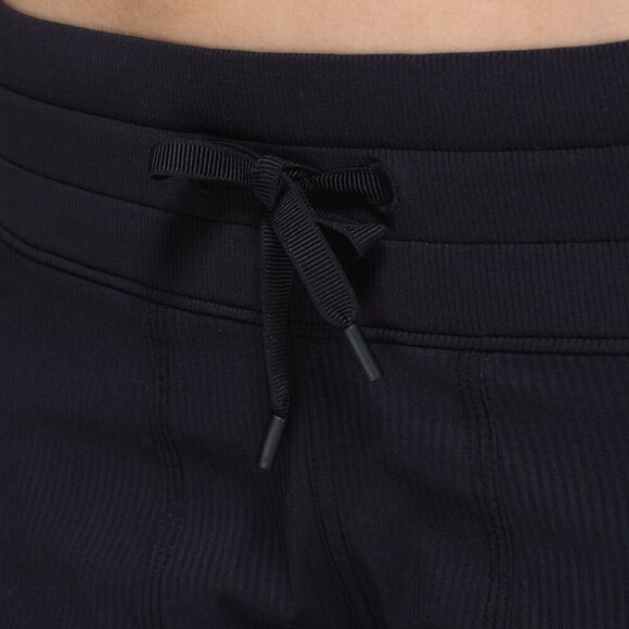 Lululemon Studio Crop- Black Athletic Joggers- Size 2 - Picture 5 of 15